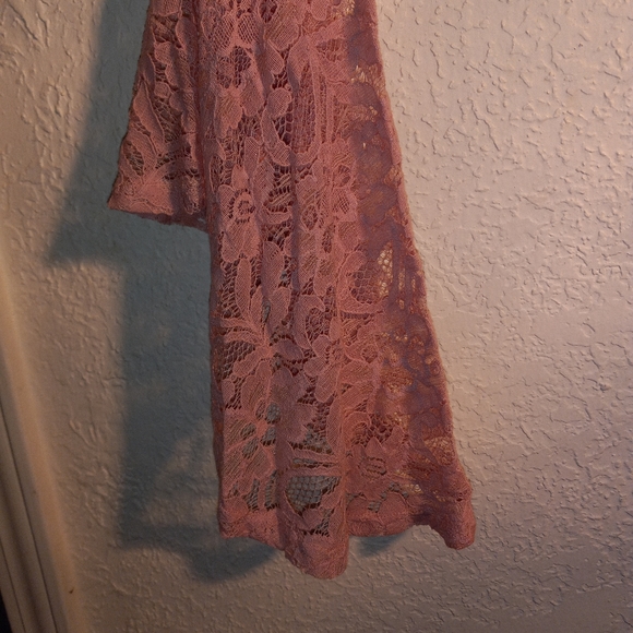 Lace Top - Picture 3 of 9